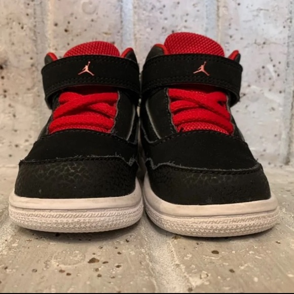 Air Jordan (toddler) - Picture 2 of 6